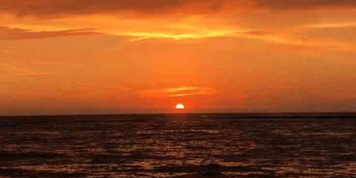 Senja di Pelupuk Mata, Kisah Klasik dalam Balutan Modern