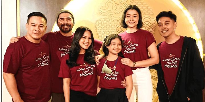 Perjuangan Membesarkan Kayla, Sunyi dalam Keramaian